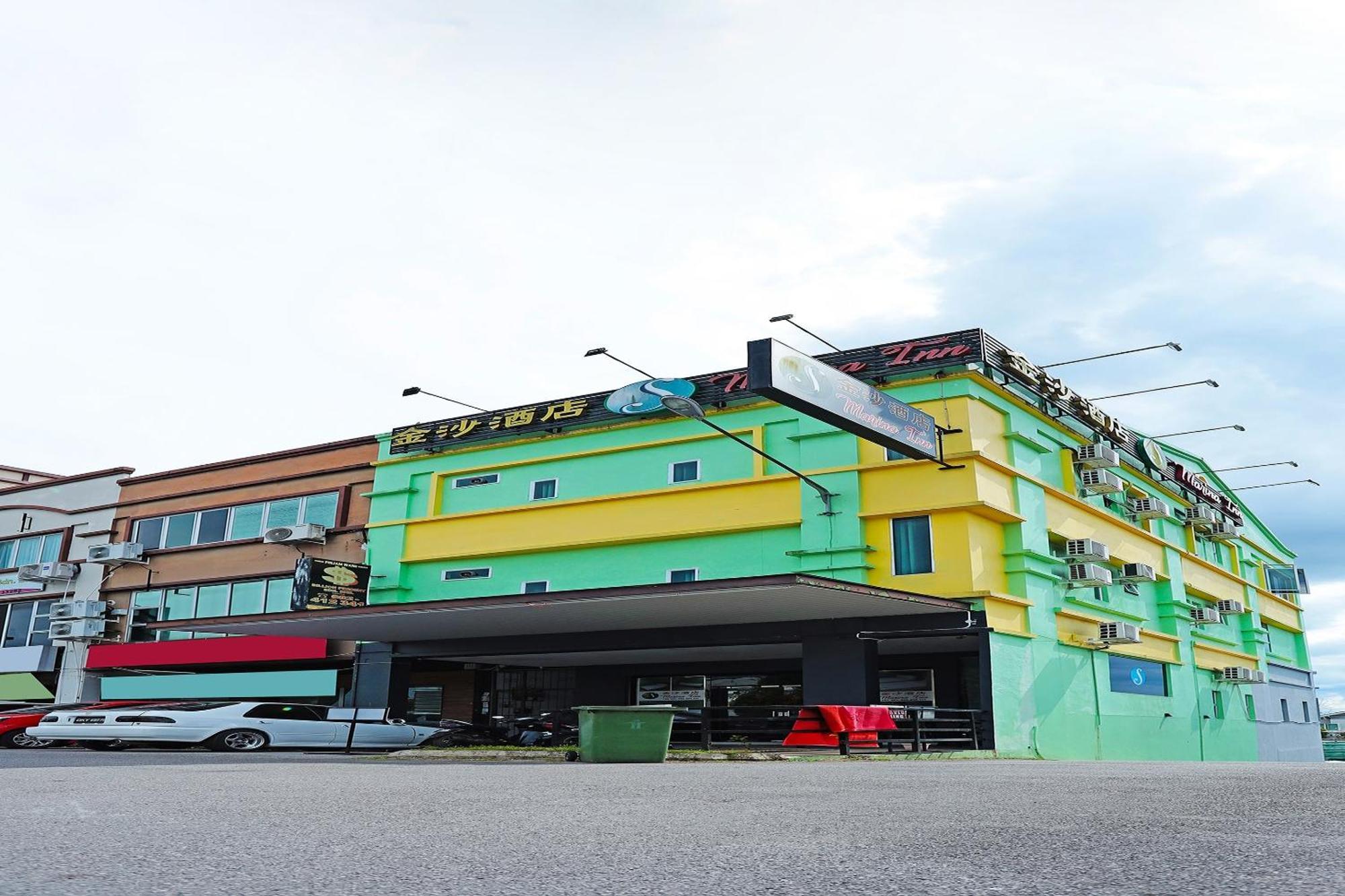 Super Oyo 90478 Marina World Hotel Kuching Luaran gambar